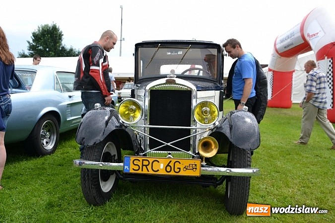 Zdjęcie w galerii na portalu naszwodzislaw.com: Jaguar z Rybnika najpiękniejszym wozem zlotu wiadomości z regionu