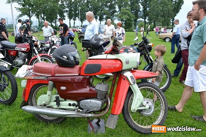 Zdjęcie w galerii na portalu naszwodzislaw.com: Jaguar z Rybnika najpiękniejszym wozem zlotu wiadomości z regionu