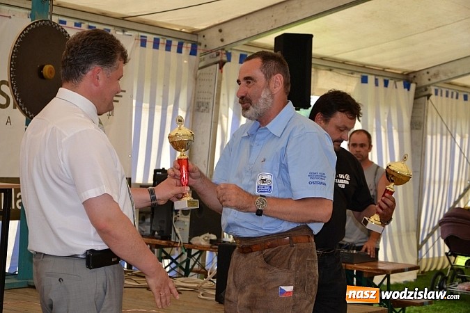 Zdjęcie w galerii na portalu naszwodzislaw.com: Jaguar z Rybnika najpiękniejszym wozem zlotu wiadomości z regionu