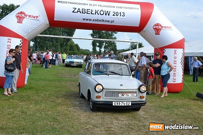 Zdjęcie w galerii na portalu naszwodzislaw.com: Jaguar z Rybnika najpiękniejszym wozem zlotu wiadomości z regionu