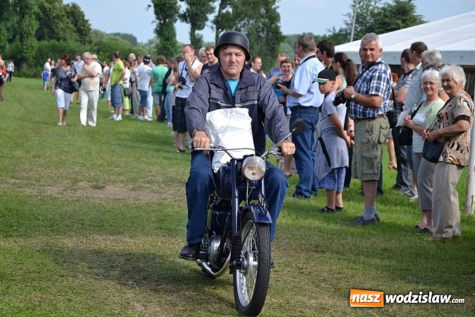 Zdjęcie w galerii na portalu naszwodzislaw.com: Jaguar z Rybnika najpiękniejszym wozem zlotu wiadomości z regionu