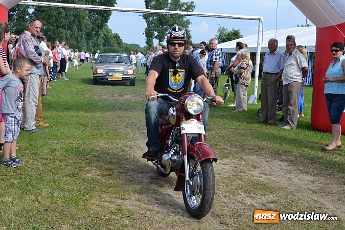 Zdjęcie w galerii na portalu naszwodzislaw.com: Jaguar z Rybnika najpiękniejszym wozem zlotu wiadomości z regionu