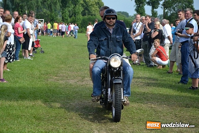 Zdjęcie w galerii na portalu naszwodzislaw.com: Jaguar z Rybnika najpiękniejszym wozem zlotu wiadomości z regionu