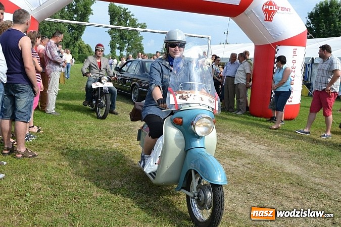 Zdjęcie w galerii na portalu naszwodzislaw.com: Jaguar z Rybnika najpiękniejszym wozem zlotu wiadomości z regionu