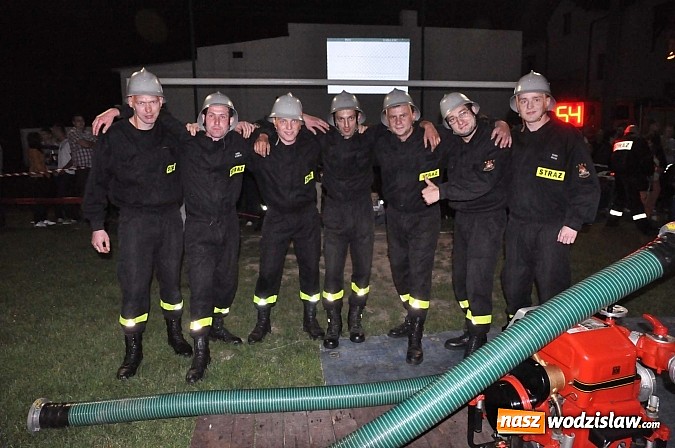 Zdjęcie w galerii na portalu naszwodzislaw.com: Siódme Nocne Zawody Strażackie w Bolesławiu. Seria niespodzianek wiadomości z regionu