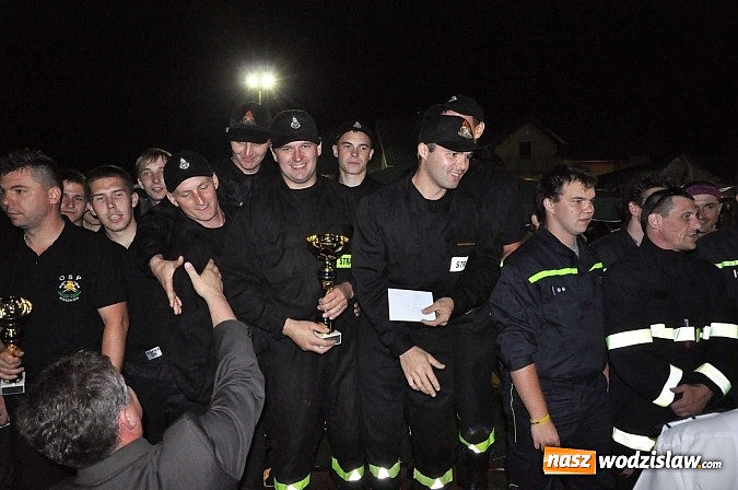 Zdjęcie w galerii na portalu naszwodzislaw.com: Siódme Nocne Zawody Strażackie w Bolesławiu. Seria niespodzianek wiadomości z regionu