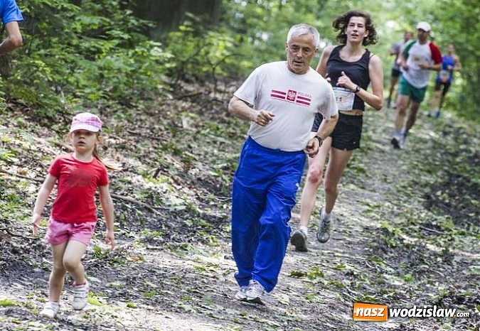Zdjęcie w galerii na portalu naszwodzislaw.com: Palowice: biegali i grillowali z Luxtorpedą wiadomości z regionu