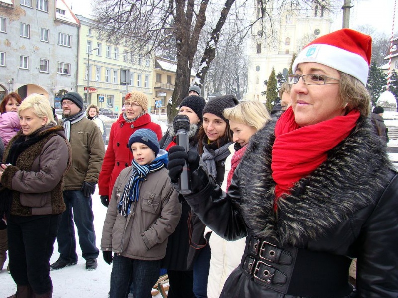 Zdjęcie w galerii na portalu naszwodzislaw.com: Święty Mikołaj: wolę wóz strażacki wiadomości z regionu