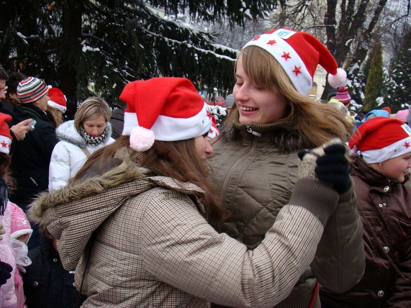 Zdjęcie w galerii na portalu naszwodzislaw.com: Święty Mikołaj: wolę wóz strażacki wiadomości z regionu