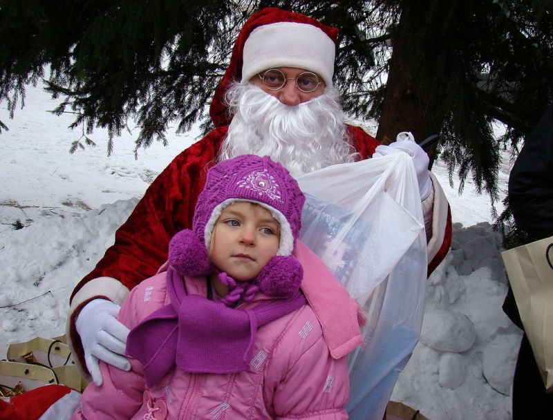 Zdjęcie w galerii na portalu naszwodzislaw.com: Święty Mikołaj: wolę wóz strażacki wiadomości z regionu