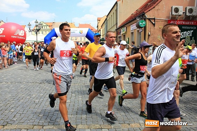 Zdjęcie w galerii na portalu naszwodzislaw.com: I Bieg Piwosza w Wodzisławiu Śląskim wiadomości z regionu