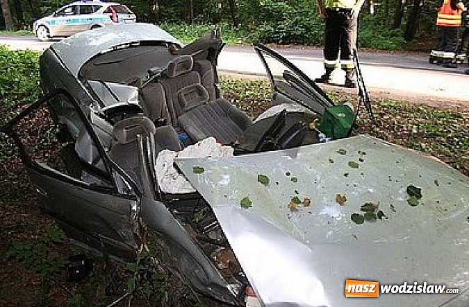 Zdjęcie w galerii na portalu naszwodzislaw.com: Wypadek na Grodzisku wiadomości z regionu