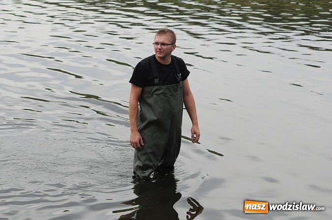 Zdjęcie w galerii na portalu naszwodzislaw.com: Zabrakło miejsc w kajakach i pontonach. Miting wodniacki Morawskich Wrót wiadomości z regionu