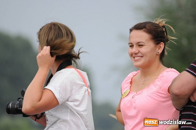 Zdjęcie w galerii na portalu naszwodzislaw.com: Zabrakło miejsc w kajakach i pontonach. Miting wodniacki Morawskich Wrót wiadomości z regionu
