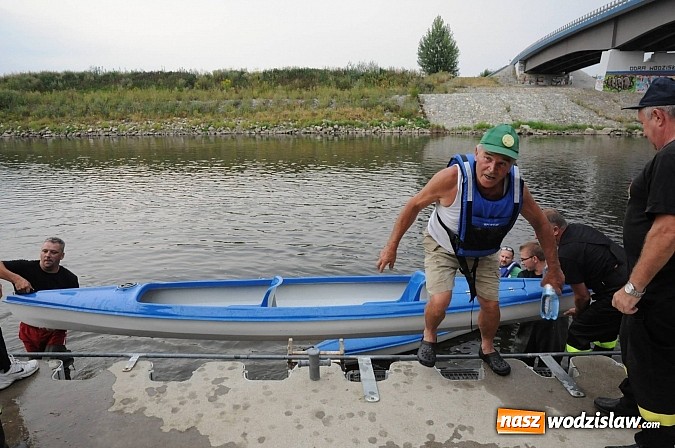 Zdjęcie w galerii na portalu naszwodzislaw.com: Zabrakło miejsc w kajakach i pontonach. Miting wodniacki Morawskich Wrót wiadomości z regionu