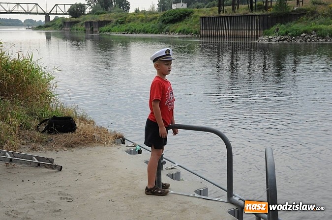 Zdjęcie w galerii na portalu naszwodzislaw.com: Zabrakło miejsc w kajakach i pontonach. Miting wodniacki Morawskich Wrót wiadomości z regionu