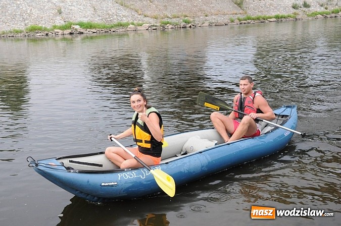 Zdjęcie w galerii na portalu naszwodzislaw.com: Zabrakło miejsc w kajakach i pontonach. Miting wodniacki Morawskich Wrót wiadomości z regionu