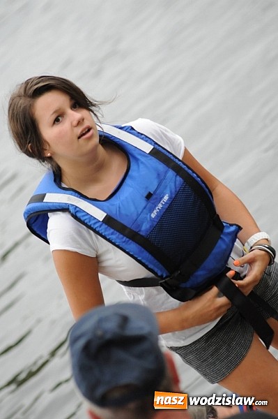 Zdjęcie w galerii na portalu naszwodzislaw.com: Zabrakło miejsc w kajakach i pontonach. Miting wodniacki Morawskich Wrót wiadomości z regionu