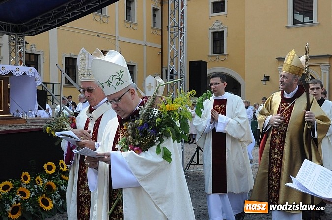 Zdjęcie w galerii na portalu naszwodzislaw.com: Uczyńcie wszystko, co wam powie Jezus - to sedno zdrowej duchowości maryjnej wiadomości z regionu
