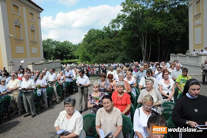 Zdjęcie w galerii na portalu naszwodzislaw.com: Uczyńcie wszystko, co wam powie Jezus - to sedno zdrowej duchowości maryjnej wiadomości z regionu