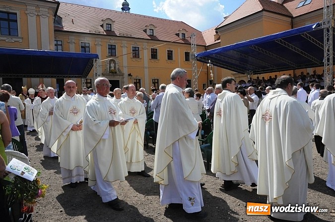 Zdjęcie w galerii na portalu naszwodzislaw.com: Uczyńcie wszystko, co wam powie Jezus - to sedno zdrowej duchowości maryjnej wiadomości z regionu