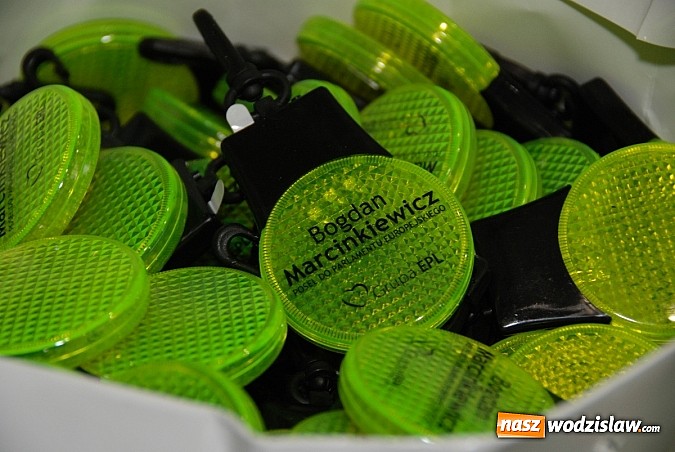 Zdjęcie w galerii na portalu naszwodzislaw.com: Odblask to nie obciach, a fajny Trend wiadomości z regionu