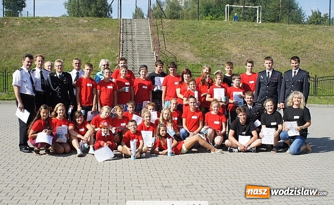 Zdjęcie w galerii na portalu naszwodzislaw.com: Nasza pasja, nasza praca, nasza przyjaźń - podsumowanie projektu wiadomości z regionu