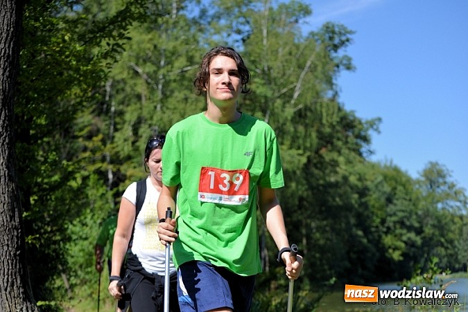 Zdjęcie w galerii na portalu naszwodzislaw.com: I Mistrzostwa Powiatu Wodzisławskiego w Nordic Walking wiadomości z regionu