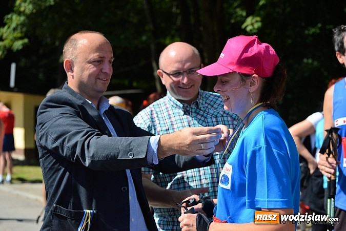 Zdjęcie w galerii na portalu naszwodzislaw.com: I Mistrzostwa Powiatu Wodzisławskiego w Nordic Walking wiadomości z regionu