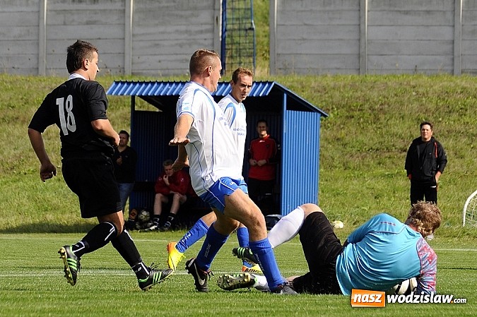 Zdjęcie w galerii na portalu naszwodzislaw.com: Kapitan uratował punkt dla Czarnych wiadomości z regionu