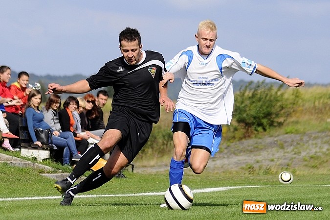 Zdjęcie w galerii na portalu naszwodzislaw.com: Kapitan uratował punkt dla Czarnych wiadomości z regionu