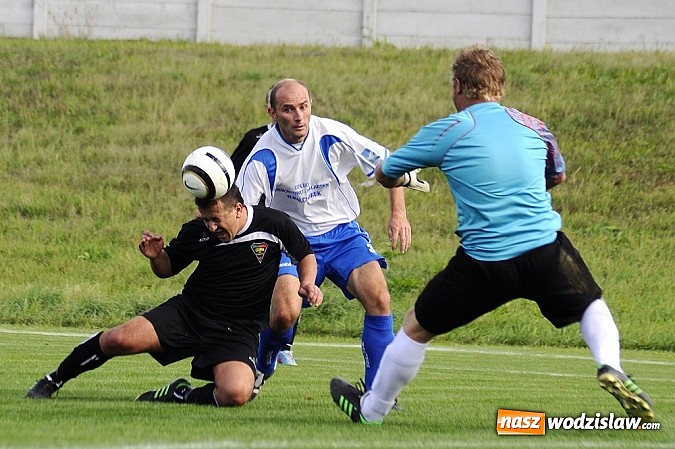 Zdjęcie w galerii na portalu naszwodzislaw.com: Kapitan uratował punkt dla Czarnych wiadomości z regionu