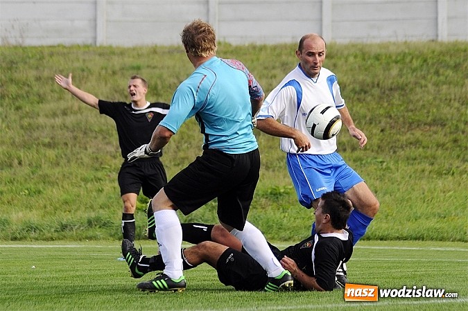 Zdjęcie w galerii na portalu naszwodzislaw.com: Kapitan uratował punkt dla Czarnych wiadomości z regionu