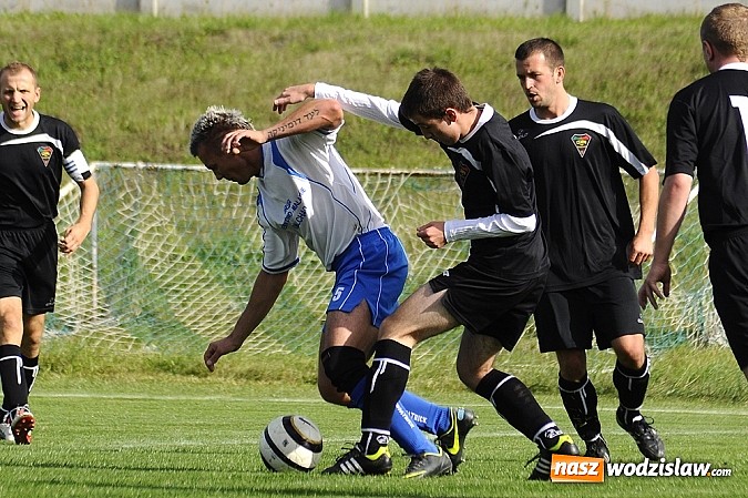 Zdjęcie w galerii na portalu naszwodzislaw.com: Kapitan uratował punkt dla Czarnych wiadomości z regionu