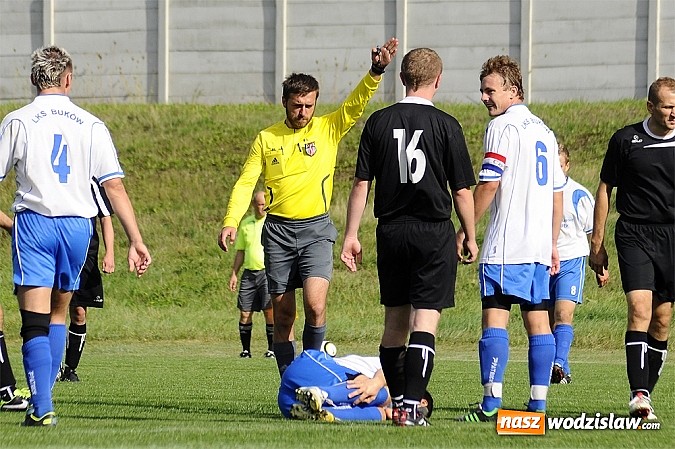 Zdjęcie w galerii na portalu naszwodzislaw.com: Kapitan uratował punkt dla Czarnych wiadomości z regionu
