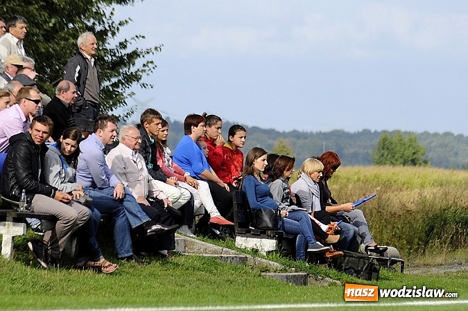 Zdjęcie w galerii na portalu naszwodzislaw.com: Kapitan uratował punkt dla Czarnych wiadomości z regionu