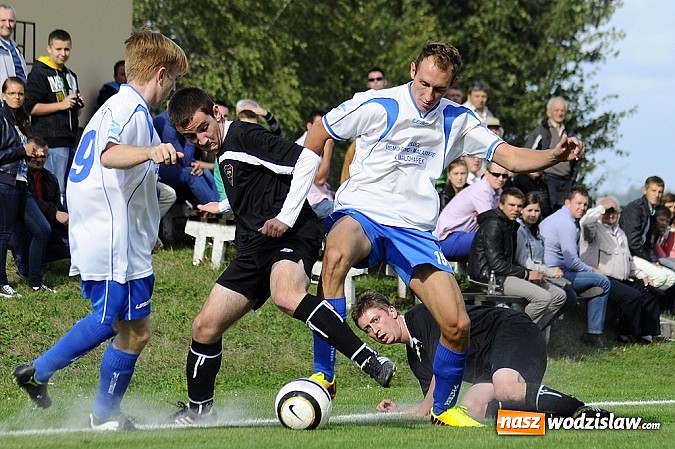 Zdjęcie w galerii na portalu naszwodzislaw.com: Kapitan uratował punkt dla Czarnych wiadomości z regionu
