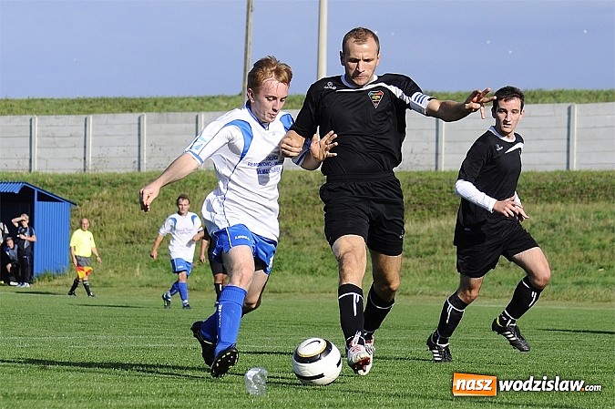 Zdjęcie w galerii na portalu naszwodzislaw.com: Kapitan uratował punkt dla Czarnych wiadomości z regionu
