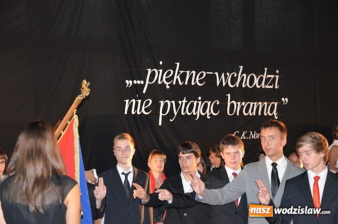 Zdjęcie w galerii na portalu naszwodzislaw.com: Powiat wodzisławski zainaugurował nowy rok szkolny wiadomości z regionu