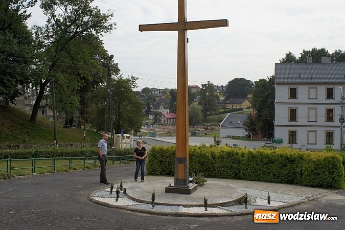 Zdjęcie w galerii na portalu naszwodzislaw.com: Własnymi siłami i środkami upiększają swoją wieś wiadomości z regionu