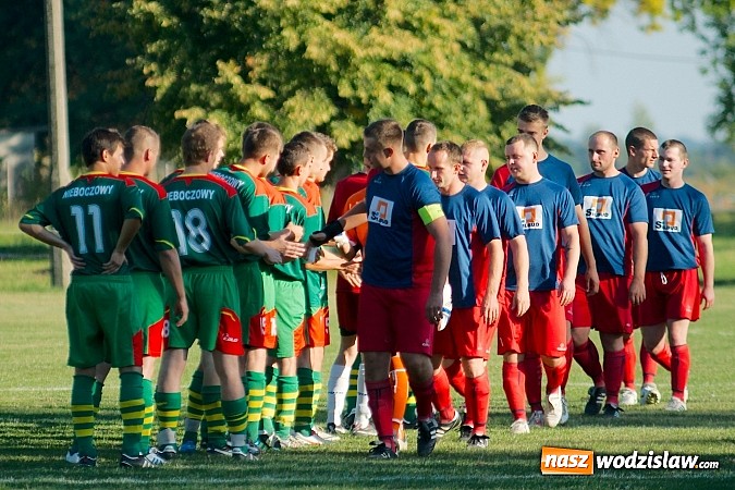 Zdjęcie w galerii na portalu naszwodzislaw.com: Nerwowo w Nieboczowach. Gospodarze górą nad Wojnowicami wiadomości z regionu