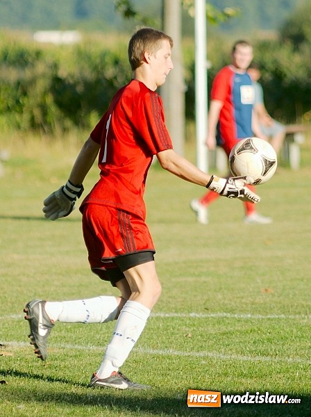 Zdjęcie w galerii na portalu naszwodzislaw.com: Nerwowo w Nieboczowach. Gospodarze górą nad Wojnowicami wiadomości z regionu