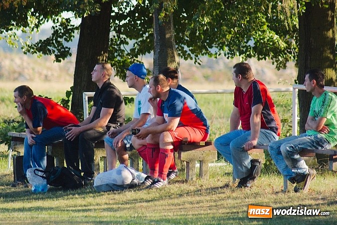 Zdjęcie w galerii na portalu naszwodzislaw.com: Nerwowo w Nieboczowach. Gospodarze górą nad Wojnowicami wiadomości z regionu