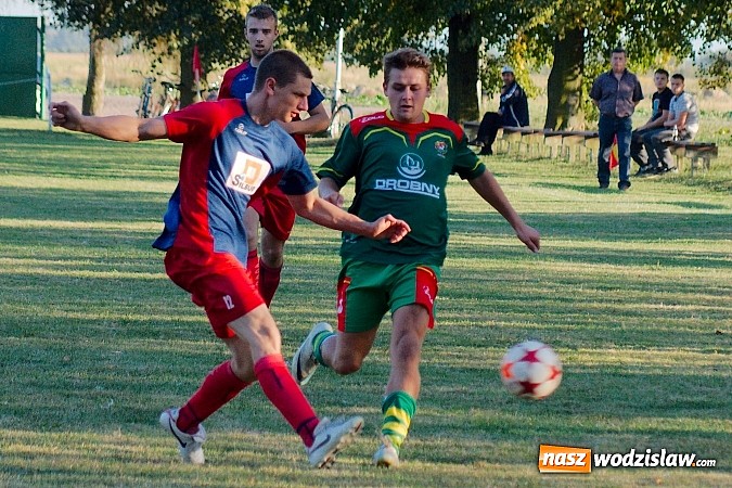Zdjęcie w galerii na portalu naszwodzislaw.com: Nerwowo w Nieboczowach. Gospodarze górą nad Wojnowicami wiadomości z regionu
