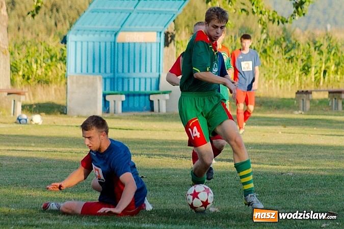 Zdjęcie w galerii na portalu naszwodzislaw.com: Nerwowo w Nieboczowach. Gospodarze górą nad Wojnowicami wiadomości z regionu