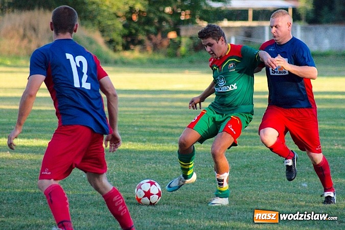 Zdjęcie w galerii na portalu naszwodzislaw.com: Nerwowo w Nieboczowach. Gospodarze górą nad Wojnowicami wiadomości z regionu