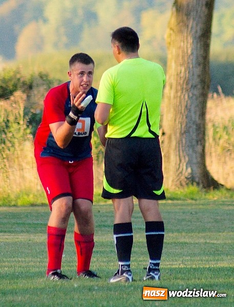 Zdjęcie w galerii na portalu naszwodzislaw.com: Nerwowo w Nieboczowach. Gospodarze górą nad Wojnowicami wiadomości z regionu