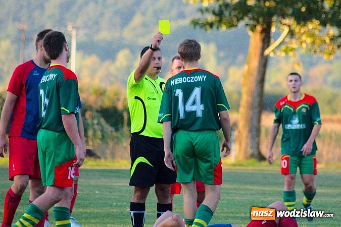 Zdjęcie w galerii na portalu naszwodzislaw.com: Nerwowo w Nieboczowach. Gospodarze górą nad Wojnowicami wiadomości z regionu