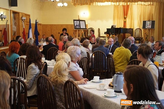 Zdjęcie w galerii na portalu naszwodzislaw.com: Razem z Francuzami czytali Fredrę wiadomości z regionu