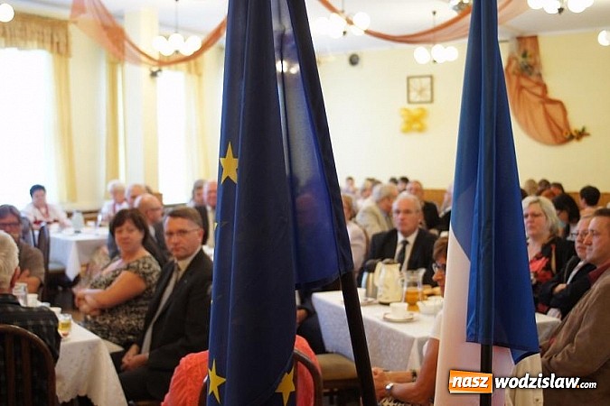 Zdjęcie w galerii na portalu naszwodzislaw.com: Razem z Francuzami czytali Fredrę wiadomości z regionu